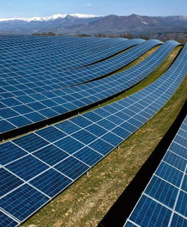 yuksek-gumus-fiyatlari-gunes-enerjisinde-bakir-tartismasini-tetikledi-1772699626