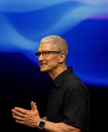 apple-ceo-su-tim-cook-gorevini-birakiyor-1776752070
