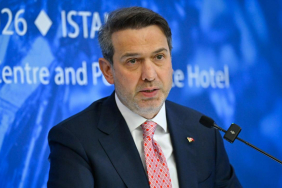bakan-bayraktar-turkiye-nin-kritik-mineral-stratejisini-yakinda-aciklayacagiz-1777374065