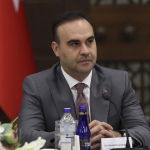 bakan-kacir-yabanci-yatirimci-turkiye-de-uzaktan-sirket-kurabilecek-1777292768