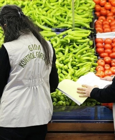 bakanlik-2-bin-345-parti-gida-urununu-ifsa-etti-1776674303