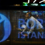 borsada-lira-bazli-yeni-zirve-test-edildi-1776763042