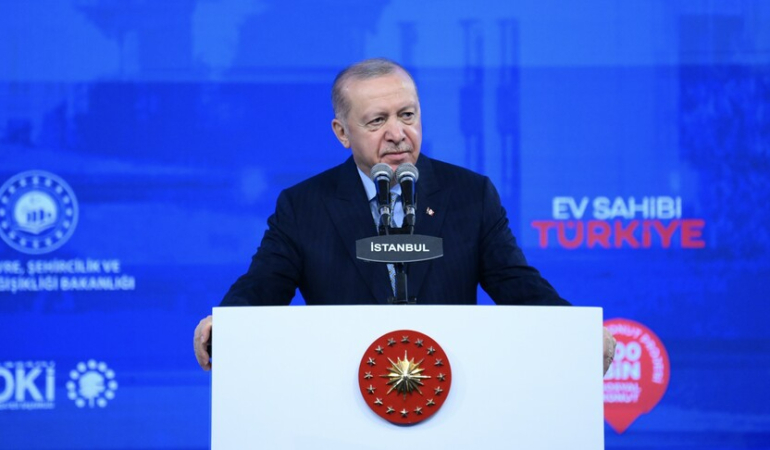 cumhurbaskani-erdogan-dan-kentsel-donusum-cagrisi-gec-olmadan-harekete-gecin-1777119100