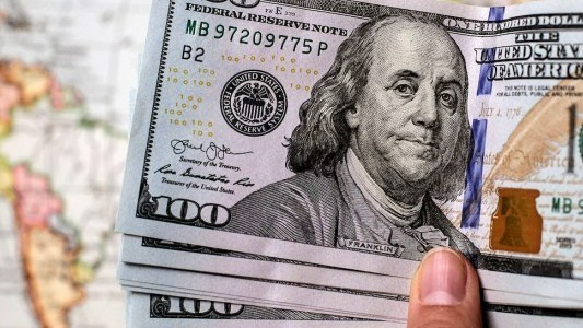 dolar-ilk-kez-45-liranin-uzerine-cikti-1777016512