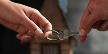 emlak-satisinda-yeni-donem-tapuda-elden-odeme-devri-kapaniyor-1777442347