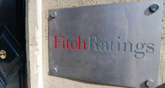Fitch, Türk bankalarına kur ve kredi stres testi uyguluyor