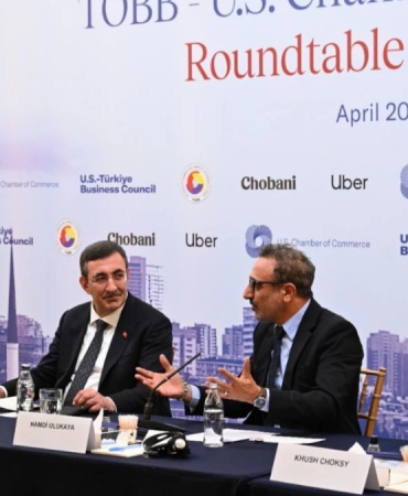 hamdi-ulukaya-abd-ile-turkiye-arasindaki-100-milyar-dolarlik-hedefe-inancimiz-tam-1776770219