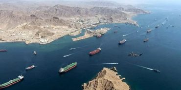 iran-hurmuz-gecislerinden-elde-ettigi-ilk-geliri-merkez-bankasi-hesabina-aktardi-1776952382