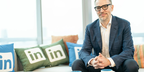 LinkedIn CEO: İnsan Odaklı Yeteneklerin Değeri Arttı