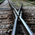 suudi-arabistan-dan-turkiye-ye-uzanacak-demir-yolu-icin-calismalar-yil-sonuna-kadar-tamamlanacak-1776865444