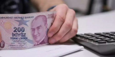 ticari-ve-tuketici-kredilerinde-buyume-makasi-kapanma-noktasina-geldi-1776349098