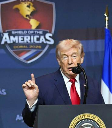 trump-tan-ingiltere-ye-ticaret-anlasmasi-tehdidi-1776236068