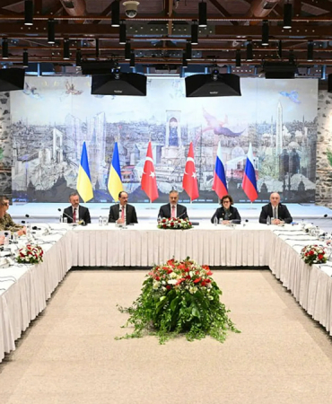 ukrayna-dan-baris-masasi-icin-turkiye-onerisi-1776842993