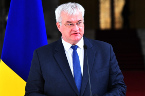 ukrayna-turkiye-nin-arabuluculugunda-liderler-gorusmesi-istiyor-1776629222