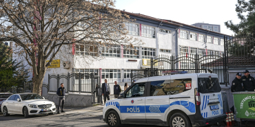 ulke-genelinde-okullarda-guvenlik-tedbirleri-artirildi-1776326441