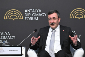 yilmaz-onumuzdeki-gunlerde-sizi-sasirtan-bir-aciklama-yapabiliriz-1776752771