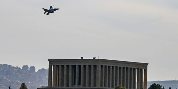 Ankara Valiliği’nden sonik patlama uyarısı yapıldı