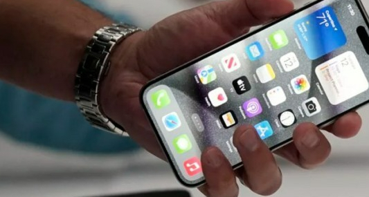 Apple, yapay zeka davasında 250 milyon dolar ödeyecek