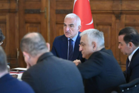 bakan-ersoy-bankalar-birligi-yonetimi-ile-bir-araya-geldi-1778677528
