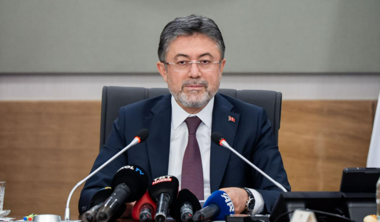 bakan-yumakli-devletimiz-tum-imkanlariyla-sahadadir-1777884681