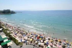 bayramda-turizmci-180-milyar-lira-bekliyor-1779085284