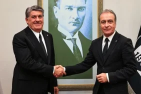 besiktas-ta-futbol-direktorlugune-onder-ozen-getirildi-1779286766