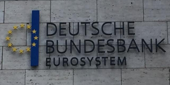 Bundesbank: Faiz kararında petrol etkisi öncelikli olacak