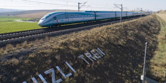 Bursa-Ankara ve İstanbul arası 2 saat 15 dakikaya iniyor