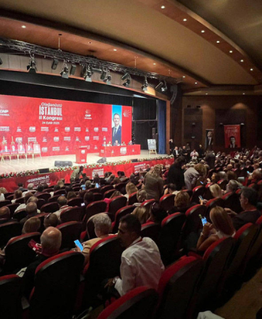 chp-nin-istanbul-il-kongresi-davasi-ertelendi-1778832606