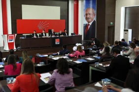 chp-parti-meclisi-toplantisi-oncesi-guncel-uye-listesi-netlesti-1779804719