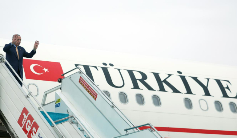 cumhurbaskani-erdogan-astana-dan-turkistan-a-gecti-1778826307