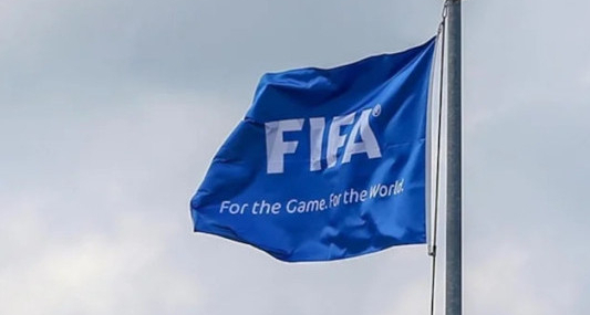 FIFA, 3 Türk kulübüne transfer yasağı getirdi