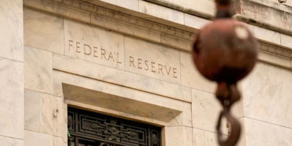 Fed için Yeni Tahminler: İki Yabancı Kurumdan Açıklama