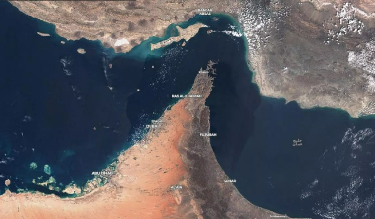 iran-basini-abd-savas-gemisi-vuruldu-1777890449