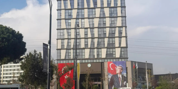 Manisa Büyükşehir Belediyesi Danışmanı Gözaltında