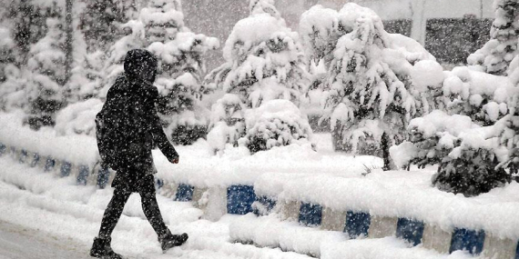 Mayıs’ta Kar Nedeniyle Eğitim Ara Verdi
