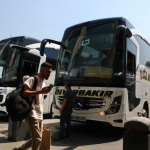 otobus-firmalarinda-bayram-mesaisi-12-bin-ek-sefer-geliyor-1778844183