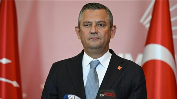 ozgur-ozel-e-sorusturma-acildi-1778319845