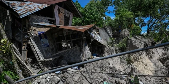 7,8’lik Depremde Ölü Sayısı Yükseliyor