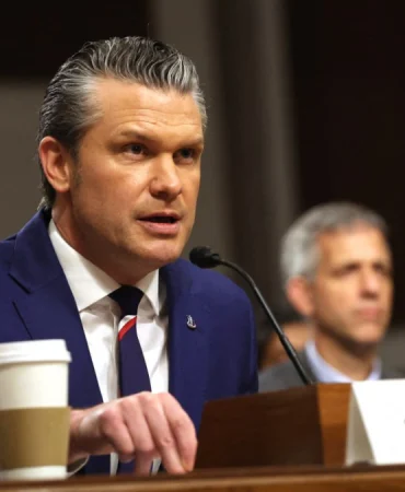 abd-hegseth-anlasmaya-uymazlarsa-saldirilara-yeniden-baslariz-1781780341