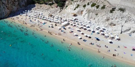 Antalya’da “Dumansız Plaj” Uygulaması Hayata Geçti