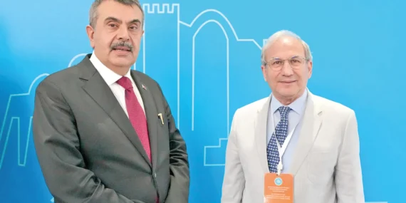 Bakan Tekin: Ara Tatil Uygulaması Sürecek