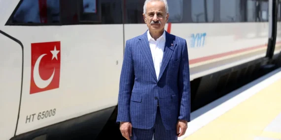 Uraloğlu: Ankara-İstanbul yolculuğu 3,5 saate inecek