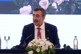 cevdet-yilmaz-islam-ulkelerinin-kuresel-ticaret-payini-artirmaliyiz-1782720821