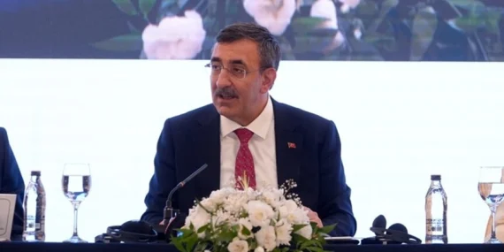 Cevdet Yılmaz: İslam ülkeleri ticarette daha güçlü olmalı