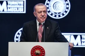 cumhurbaskani-erdogan-acikladi-reeskont-kredilerinde-gunluk-limit-artirildi-1782479692
