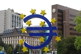 euro-bolgesi-ekonomisi-3-yil-sonra-ilk-kez-daraldi-1780655824