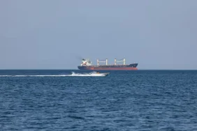 hurmuz-de-ticari-gemi-trafigi-bir-haftada-yuzde-50-den-fazla-artti-1782819264