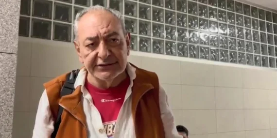 Reha Muhtar yaşamını yitirdi