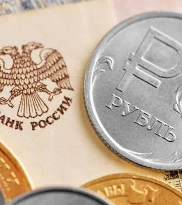 rusya-dan-politika-faizinde-sinirli-gevseme-hamlesi-1781868287